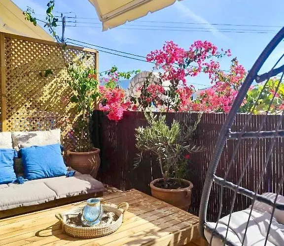 Apartment Reginas & Apts-bougainvillea Fiscardo With Private Terrace Fiskardo